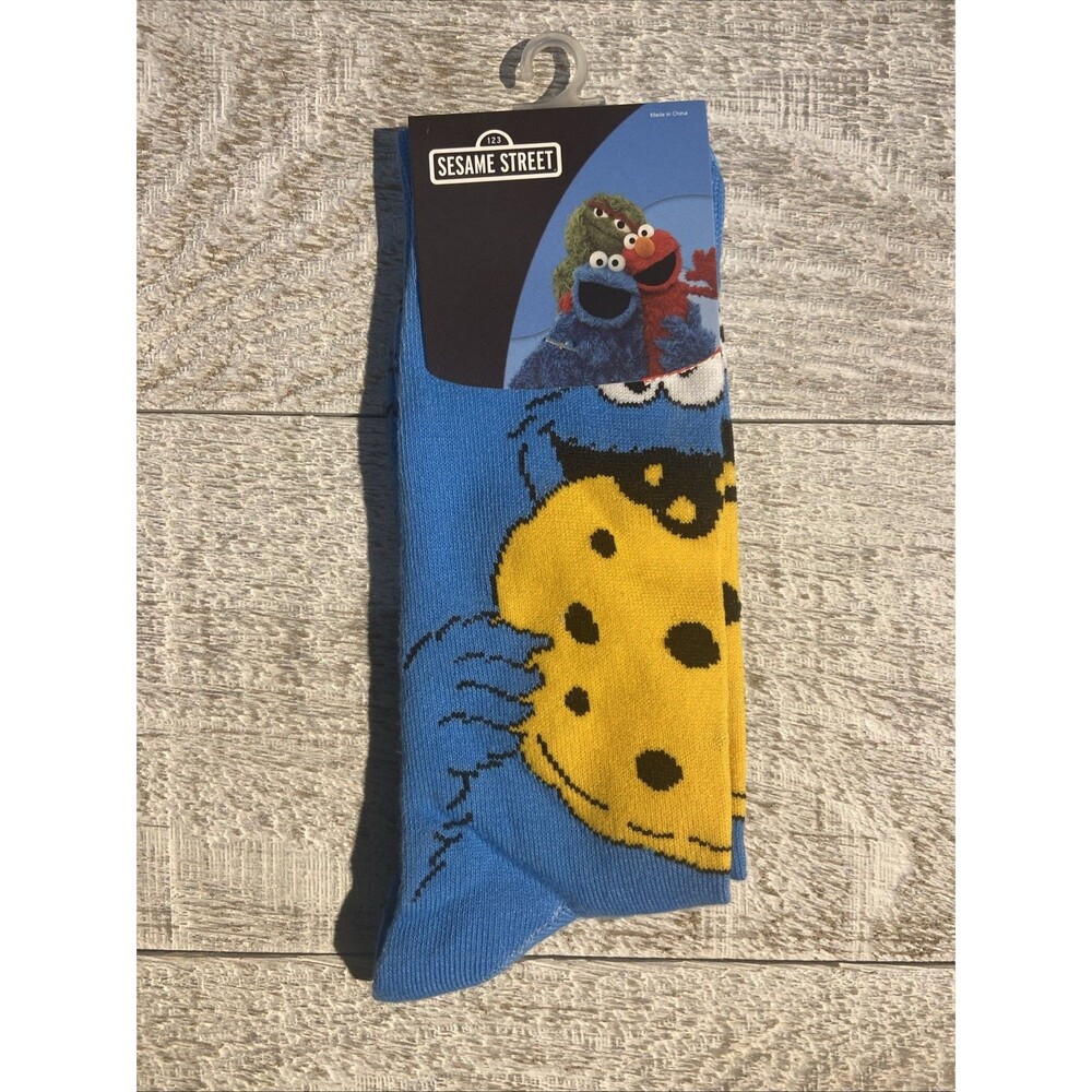 Sesame Street Pair Of Crew Socks Size 8-12 #D066